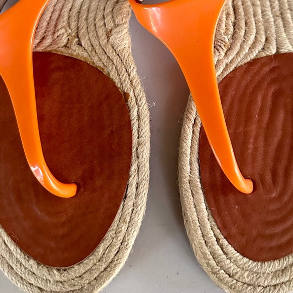 Michael Kors Stephy pvc Neon Orange Thong Leather Sandals Size 7 - Picture 3 of 8